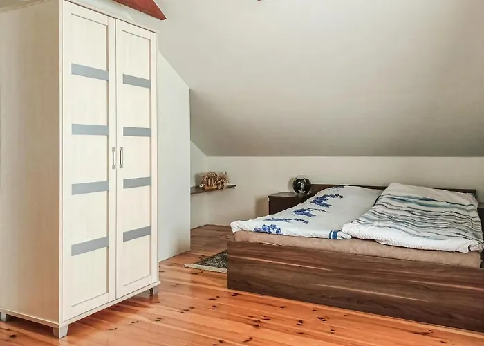 Casa de Férias 2 Bedroom Pet Friendly In Prabuty