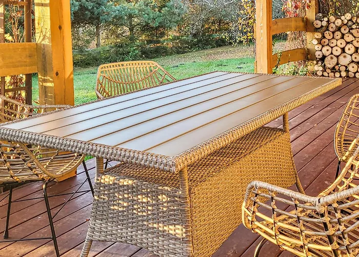 2 Bedroom Pet Friendly In Prabuty Casa de Férias *